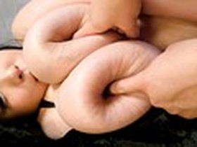 肉弾地獄超乳責め！ボイン甘良しずくボックス　サンプル画像08